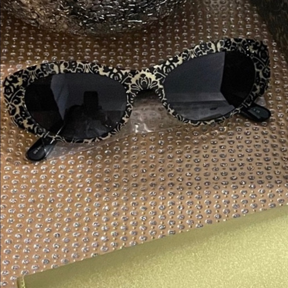 Dolce & Gabbana 53mm Cat eye sunglasses - Picture 8 of 16